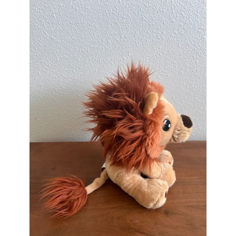Harry Potter Wizarding World Gryffindor Lion Plush Universal Studios Tan Orange